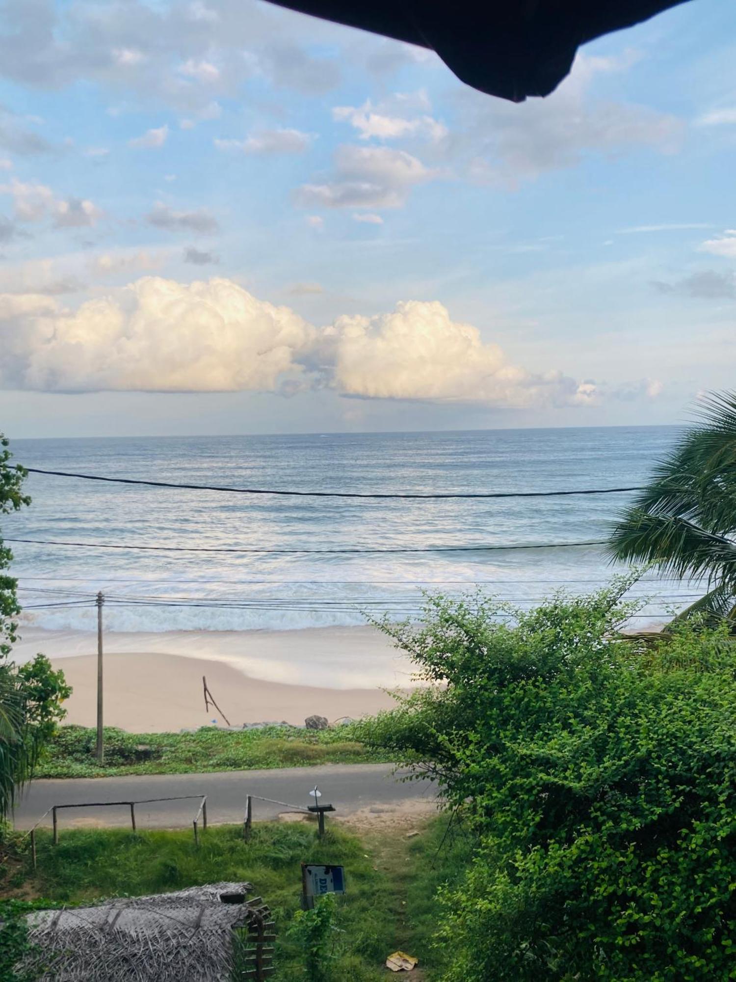 Mountain Seaview Cabanas Tangalle Exterior photo
